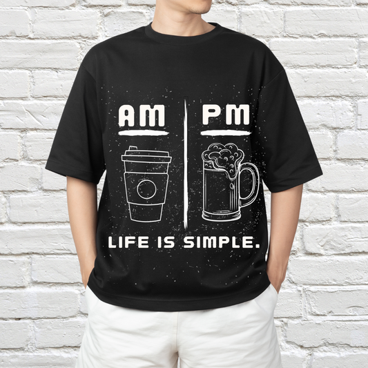 “AM: Coffee, PM: Beer” - Oversized Unisex-T-shirt